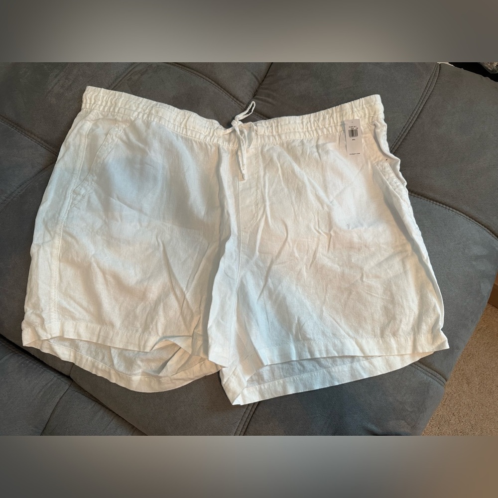NWT White Linen Shorts